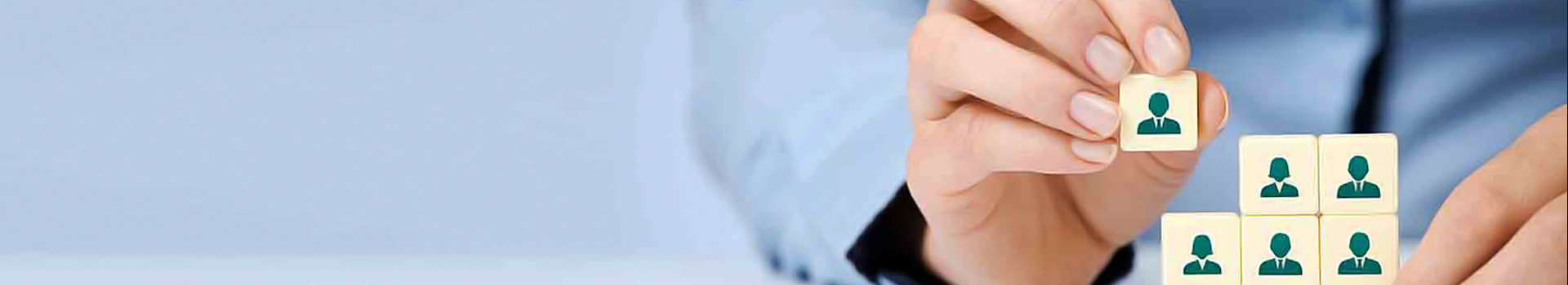 優(yōu)秀的人才成就偉大的企業(yè)。